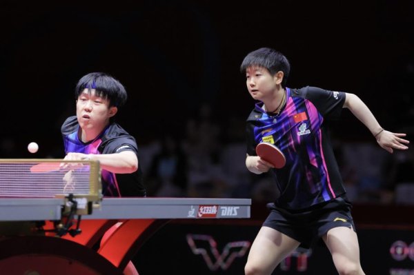 孙颖莎/王楚钦3-0击退韩国组合 晋级下一轮  世界赛混合赛总决赛