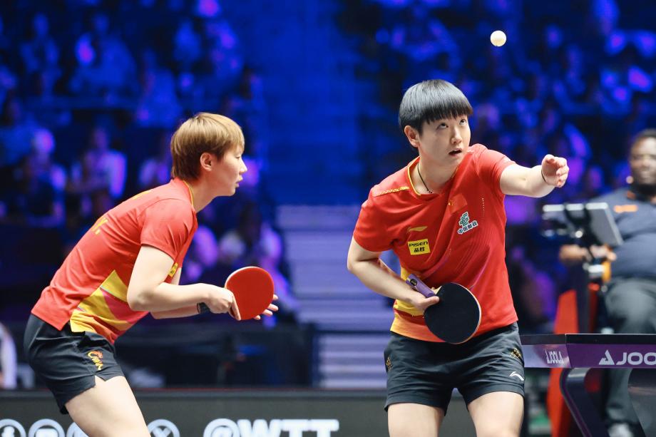 [图]孙颖莎/王曼昱3-1击败杜凯琹/申裕斌 挺进4强2025欧冠决赛时间地点