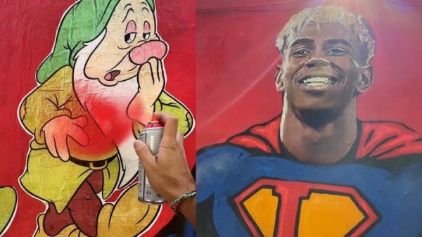 亚马尔的壁画已经由创作者修复，此前曾被7个小矮人的涂鸦破坏