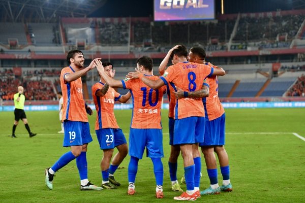 复仇成功！泰山首局  9人1-6大败  国安，本场6-0横扫对手